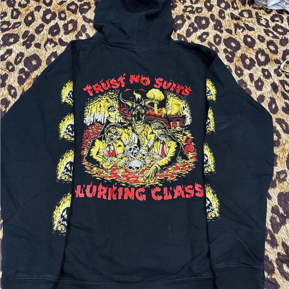 Trust No Suits x Matt Stikker Collab Lurking Class Hoodie - size M - Picture 2 of 5